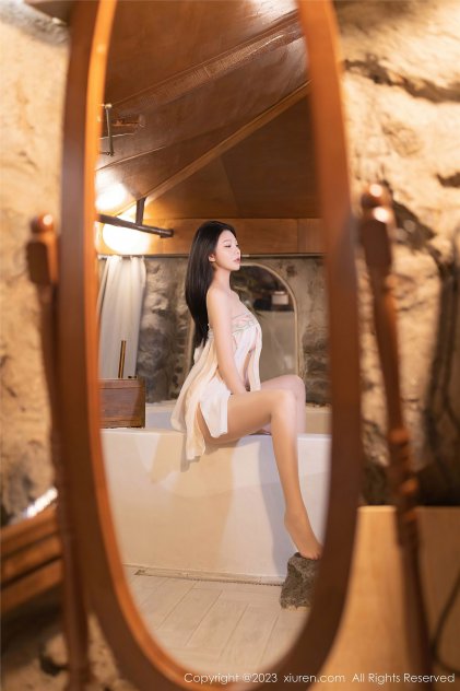 黄色网站人人操海报